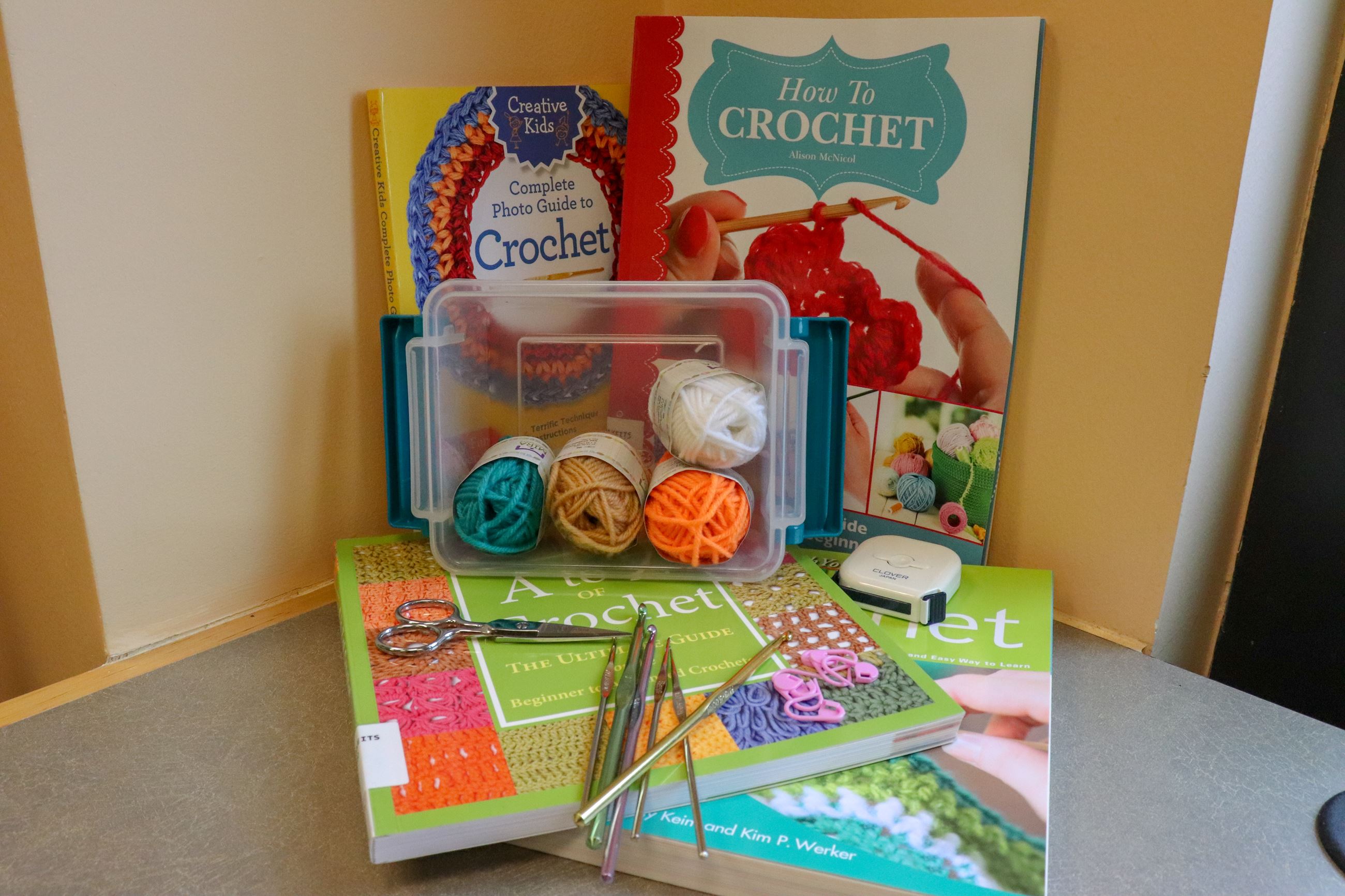 MakeIts Crochet Kit